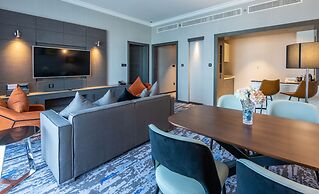Edge Creekside Hotel