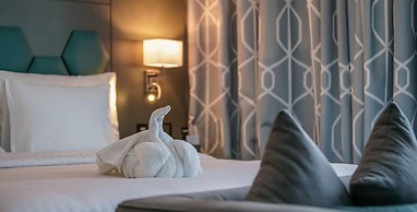 Edge Creekside Hotel