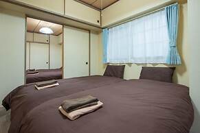 Heights Showa 205