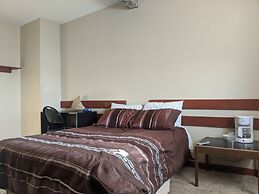 HI-WAY 4 Motel