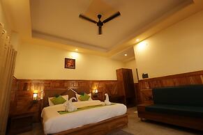 The Lily Hotel