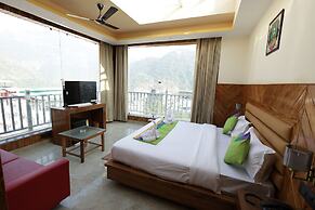 The Lily Hotel