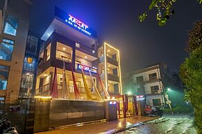 Aadat Hotel Subhash Chowk Gurgaon