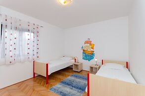 Apartment Ana With Private Pool
