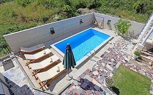 Apartment Ana With Private Pool
