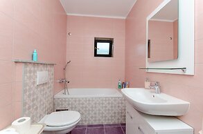 Apartment Ana With Private Pool