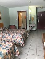 Almada Inn