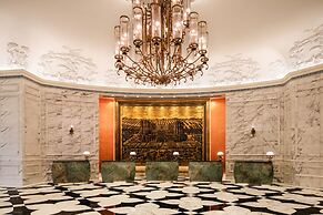 Grand Lisboa Palace Macau