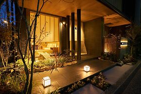 Lian Kanazawa