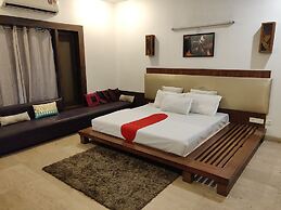 Aakritii Hotels
