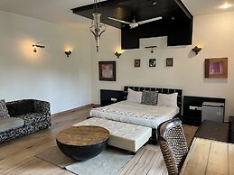 Aakritii Hotels