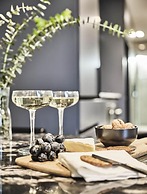 Melbourne City Apartment Hotel