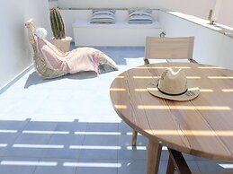 Innaxos City Central Studio