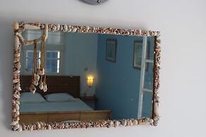 Innaxos City Central Studio