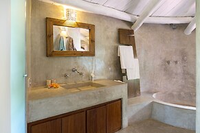 Kobe Suite Resort