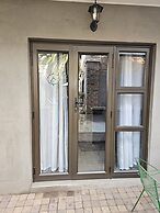 Maison de Leo Luxury Guesthouse
