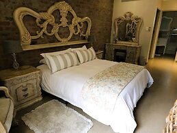 Maison de Leo Luxury Guesthouse