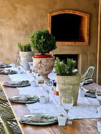 Maison de Leo Luxury Guesthouse