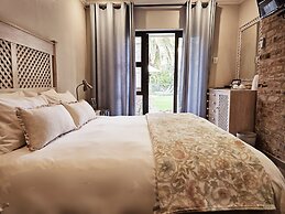 Maison de Leo Luxury Guesthouse