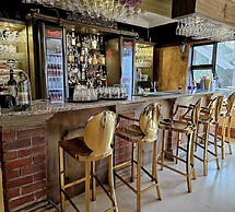 Maison de Leo Luxury Guesthouse