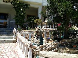 Relaxing Studio With Veranda 'n Garden