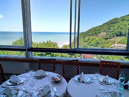 Hotel Capo Est