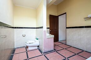 9-BR Private Pool Villa Walk to Seminyak Beach