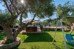 Villa Leo 2 , Dassia