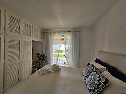 Corfu Glyfada Menigos Resort 13