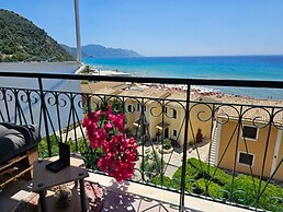 Corfu Glyfada Menigos Resort No01