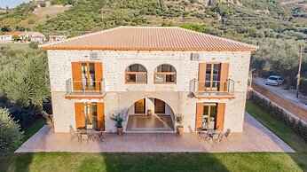 Green Stone Villas - Euphoria Apartment