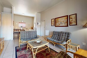 Diaz Beach Villa
