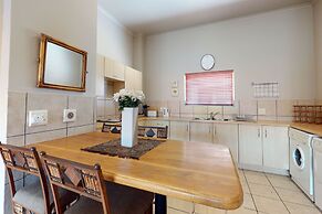 Diaz Beach Villa