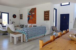 Beach Villa Akrotiri
