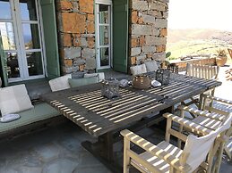 The Hill Top Cottage House In Kea
