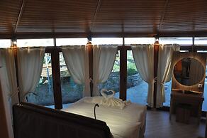Arcadia Hotel