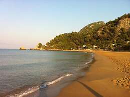 Corfu Glyfada Menigos Resort 5-8-a