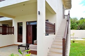 Guru Beach Resort