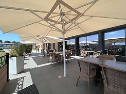 Brit Hotel - Hotel de l'Hippodrome