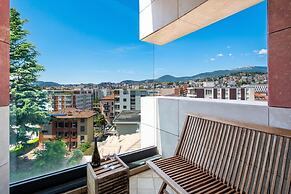 Panoramic Penthouse