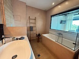 Superior 3-bedroom Villa Cassiope With Private Pool and Breathtaking S