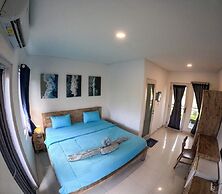 The Swell - Hostel - Adults Only