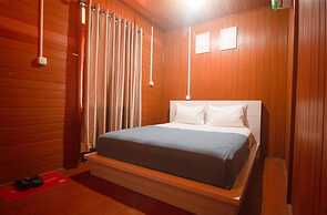 Granada Inn Palu