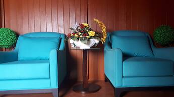 Granada Inn Palu