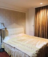 Dot King Villa