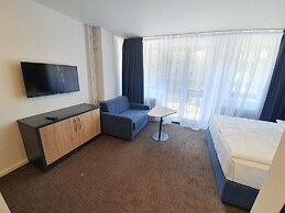 Premium Crown Suites