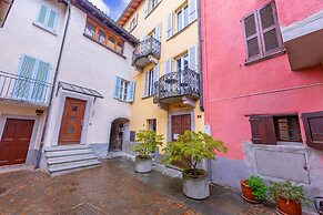 Casa Gialla