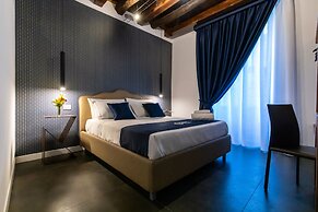 Santa Chiara Inn