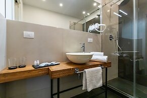 Santa Chiara Inn