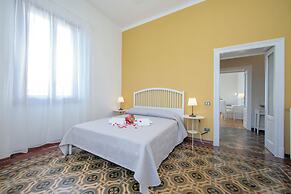 Residenza Oleandro Lake View Luino Center